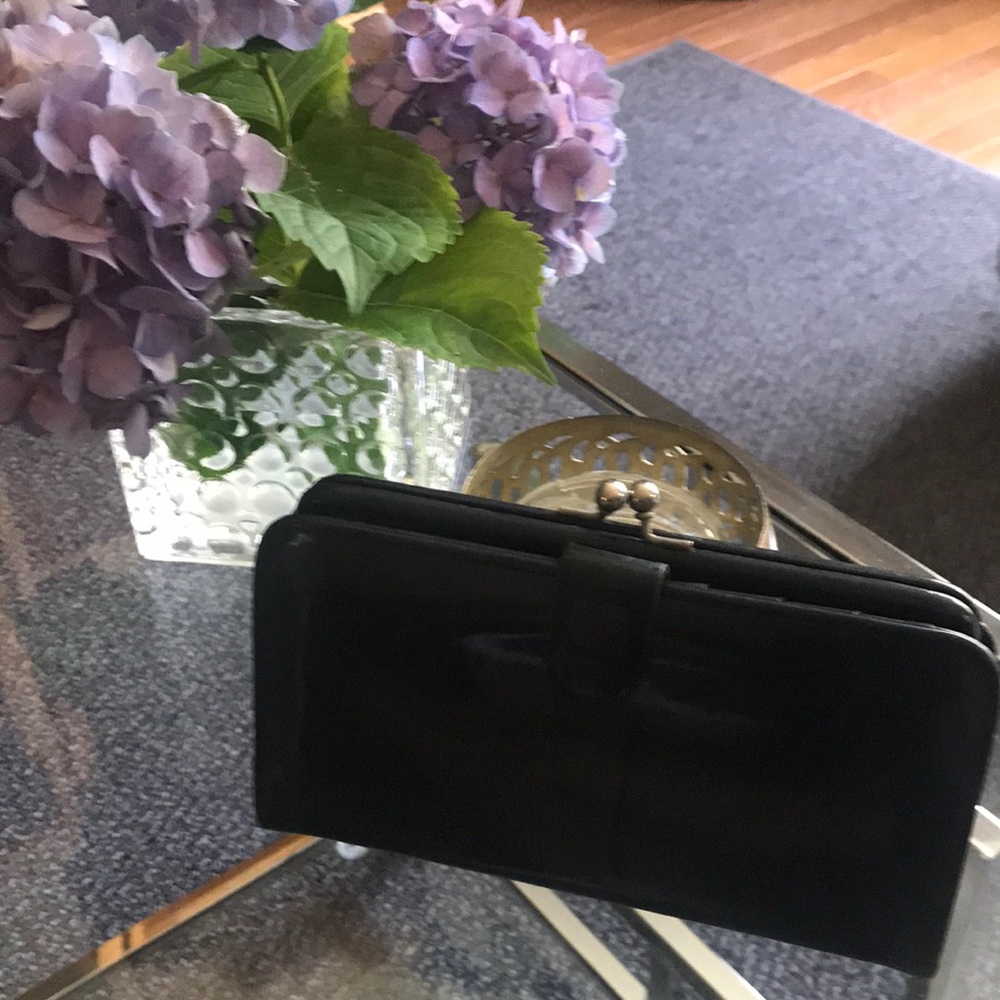 Black leather Coach wallet